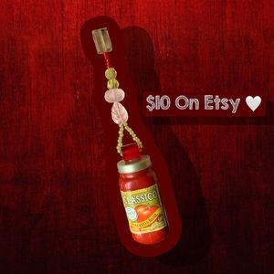 Tomato sauce Keychain